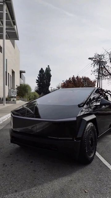 Mark X Car, Heavy Metal Movie, Wealthy Lifestyle Luxury, Limousine Car, Cars Interior, Tesla Cybertruck, Black Truck, Wealthy Lifestyle, Rich Girl Lifestyle