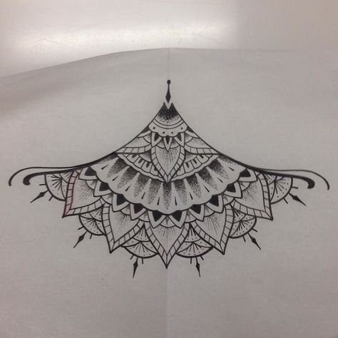 Mandala Sternum Tattoo, Mandala Thigh Tattoo, Irezumi Tattoo, Small Chest Tattoos, Geometric Mandala Tattoo, Traditional Tattoo Sleeve, Tattoo Desings, Sternum Tattoo, Mandala Tattoo Design