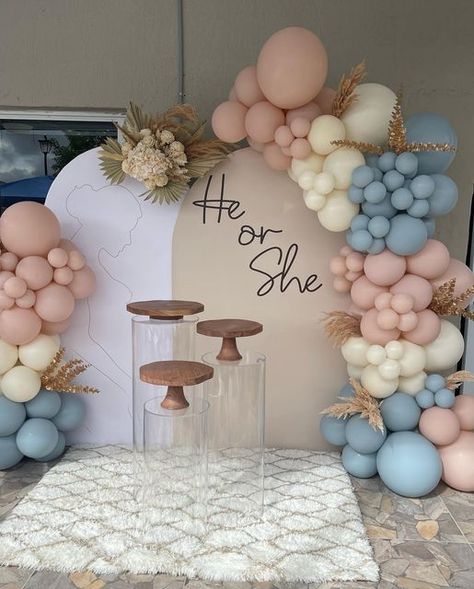 Decor By Yoanis on Instagram: "#genderreveal #genderrevealparty #genderrevealideas #genderrevealdecorations" Gender Reveal Balloon Garland Ideas, Backyard Gender Reveal Ideas, Gender Reveal Balloons Arch, Neutral Gender Reveal Decorations, Gender Reveal Theme For Party, Gender Decoration Ideas, Gender Reveal Ideas Backdrop, On Cloud Nine Gender Reveal, Simple Gender Reveal Backdrop