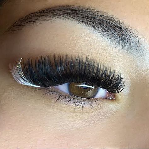 Glitter Lashes, Eyelash Extensions Styles, Lash Extensions Styles, Perfect Eyelashes, Cosmetic Grade Glitter, Pretty Lashes, Oil Free Makeup, Full Lashes, Eyelash Extentions