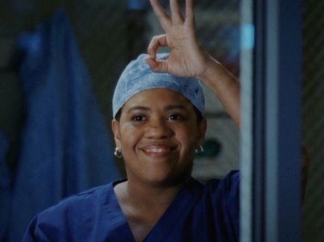 Miranda Bailey Aesthetic, Bailey Greys Anatomy, Greys Anatomy Bailey, Grey's Anatomy Doctors, Miranda Bailey, Greys Anatomy Episodes, Kaptan Jack Sparrow, Greys Anatomy Funny, Greys Anatomy Characters