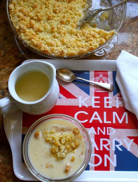 The Best Apple Crumble, Best Apple Crumble Recipe, Best Apple Crumble, Great British Food, Apple Crumble Recipe, Custard Sauce, British Cooking, Fruit Crumble, Uk Recipes