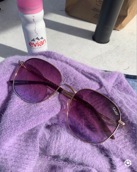 Purple Sunglasses Outfit, Purple Sunglasses Aesthetic, Purple Summer Aesthetic, Colorful Aesthetic Outfits, Glasses Outfit, Summer Glasses, Violet Aesthetic, Purple Things, Sunglasses Outfit