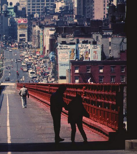 Williamsburg Bridge Walkway 70'-80s 1980s Nyc, Bridge Walkway, Bridge Photos, Williamsburg Bridge, Breathtaking Photography, Gordon Parks, Lower East Side, Dream City, New York State