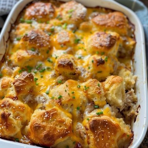 Chicken Bubble Biscuit Bake Casserole, Crab And Shrimp Seafood Bisque, Apple Crisp Pizza, Seafood Bisque Recipe, Amish Chicken, Crab And Shrimp, Seafood Bisque, Chicken Casseroles, Beef Lasagna