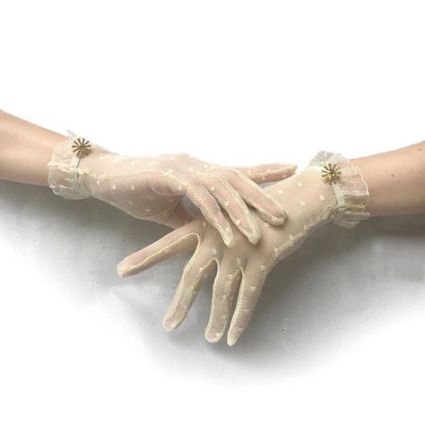 Cream Edwardian Gloves Vintage Wedding Bridal Gloves Polka Lace Gloves Outfit, Gloves Aesthetic, Fancy Gloves, Gloves Outfit, Elegant Gloves, Gloves Vintage, Gloves Fashion, Hand Gloves, Lace Gloves