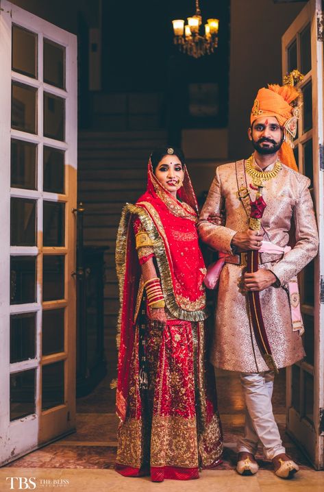 Beautiful weeding photo of Nirwan Rajput couple #rajputcouple #rajputcouples Rajput Groom Dress, Rajasthani Wedding Couple, Rajput Couple Pose, Rajput Wedding Brides, Rajputi Pose Couple, Couple Poses Rajputi, Rajput Wedding Poses, Rajputana Couple Photos, Rajputi Sherwani For Men