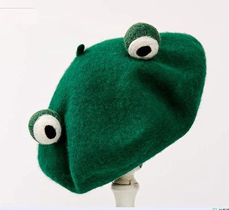 Frog Beret, Cute Froggy, Kawaii Hat, French Hat, Hat Beret, Berets Cap, Frog Design, Funny Frogs, Green Hat