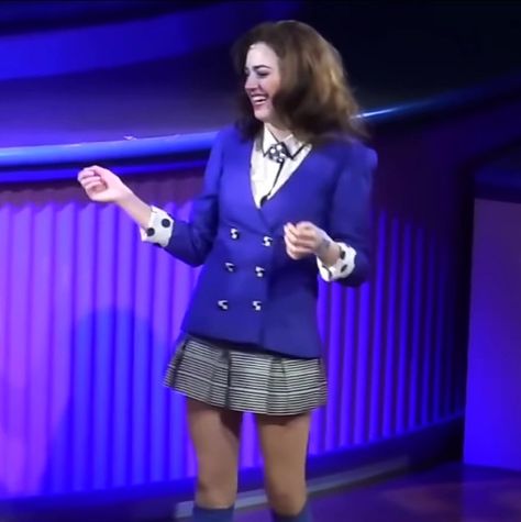 Heathers The Musical Icon Veronica Heathers, Yellow Slime, Veronica Sawyer, Heathers The Musical, Theatre Kid, Musical Movies, Movies Showing, Heathers, Red Green