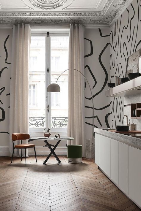 An abstract wall mural with the perfect mix of playfulness and elegance for your minimalistic interior, gives a Scandi interior touch to your modern home Drawing Wall Ideas, Artist House Interior, Wall Decor Classic, Abstract Wall Mural, Scandi Interior, Ceiling Cladding, Minimalistic Interior, Colorful Eclectic, Scandi Interiors