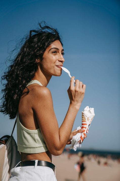 Dopamine Foods, Woman Eating, Food Videography, Ice Cream Brands, Eating Ice, Ice Cream Photos, Eating Ice Cream, An Ice Cream, Adobe Photoshop Lightroom