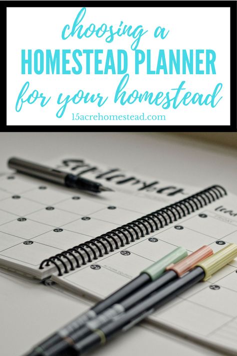 Choosing a homestead planner for your homestead is easy when you know what fits your needs. Homestead Planner, Homestead Business, Acre Homestead, Planner Review, Types Of Planners, Homesteading Skills, Creative Planner, Homeschool Encouragement, Homeschool Schedule