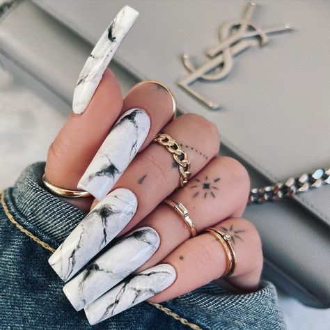 Chaun Legend Nails, Nail Poses, Nails Rings, Nails March, Trendy Manicure, Nails Easter, Quartz Nails, March Nails, Summer Nail Polish