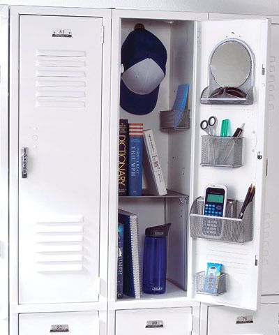 locker organization Locker Organization Diy, Middle School Organization, School Locker Organization, School Locker Decorations, Middle School Lockers, High School Lockers, Small Lockers, Locker Ideas, Diy Locker