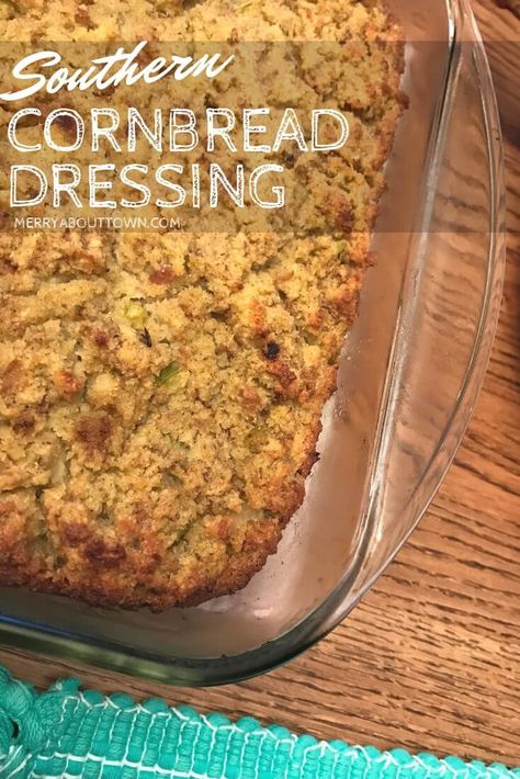 Cornbread Southern, Southern Dressing, Southern Cornbread Dressing, Cornbread Dressing Recipe, Dressing Recipes Thanksgiving, Southern Peach Cobbler, Bread Dressing, Cornbread Dressing Southern, Thanksgiving Dressing