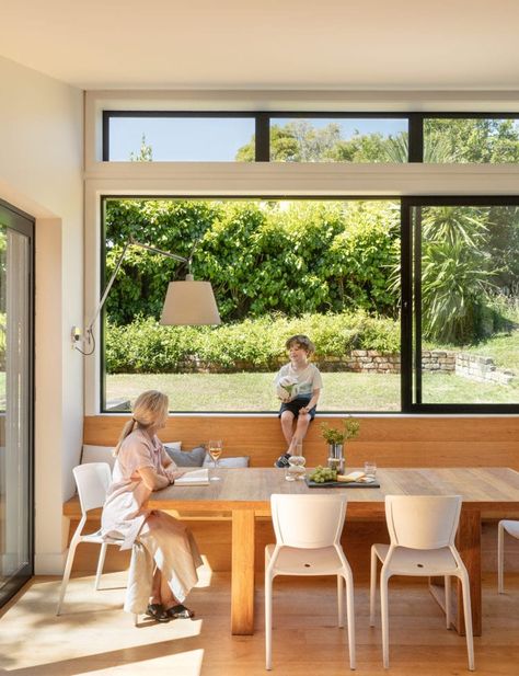 This modern villa extension transformed a lean-to into a sunny living area Open Plan Extension, Sunroom Extension, House Extension Plans, Lean To, Modern Extension, Modern Villa, Summer Living, Kitchen Extension, Wishful Thinking