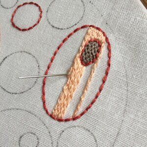 split stitch — lilipopo embroidery Split Stitch Embroidery, Lilipopo Embroidery, Split Stitch, Modern Embroidery, Back Stitch, Stitch Embroidery, Embroidery Tutorials, Embroidery Stitches, Embroidery Patterns