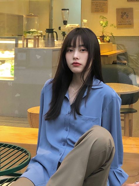 Bangs And Glasses, Korean Hair Color, Asian Short Hair, Hair With Bangs, Long Hair With Bangs, Haircuts For Long Hair, Ulzzang Girl, Hairstyles With Bangs, Aesthetic Girl