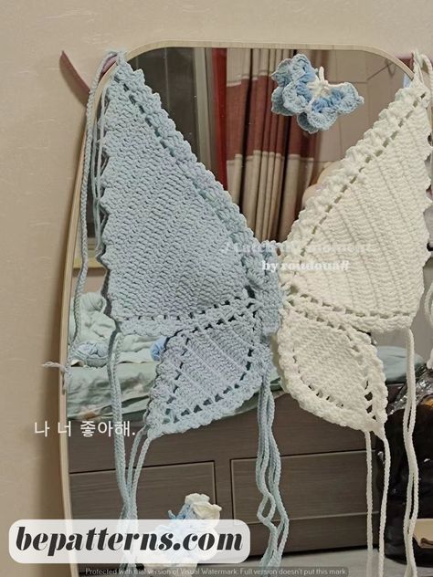 Free and Easy Butterfly Crochet | Cozy Patterns for Beginners Crochet For Men Gift Ideas, Butterfly Crochet Top, Tops A Crochet, Crochet Products, Crochet Butterfly Pattern, Owl Crochet Patterns, Crochet Cozy, Crochet Butterfly, Crochet Clothing And Accessories