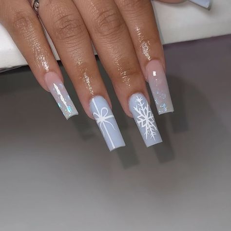 YOUNG TECH💘🥴 on Instagram: "so icy 🥶 using @glitterbels white sugar glitter for that ❄️ 😫 #nailtech #houstonnailtech #nailinspo #longnails #pearland #nailart #fallnails #nailsupply #nailtechmemes #nailtutorial #nailtech #nailinspo #frenchies #nailporn #showyourlclawssss #nailsofig #nailstagram #nailtutorial #christmas #christmasnails #xmasnails" Snow Nails, Sugar Glitter, Hot Nail Designs, Magic Nails, Long Acrylic Nail Designs, Colored Acrylic Nails, Nails Winter, Acrylic Nails Coffin Short, Xmas Nails