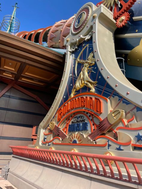 #space #starwars #disneyland #spacemountain Space Mountain Disneyland, Space Mountain, Ferris Wheel, Disneyland, Fair Grounds, Star Wars, Disney