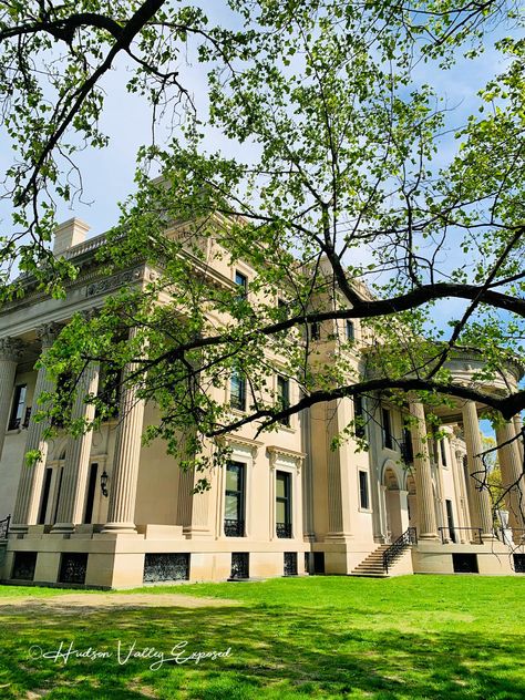 Vanderbilt Mansion: One of 5 Vanderbilt Homes you Can Visit Vanderbilt Houses, Vanderbilt Estate, Walkway Over The Hudson, Day Trip To Nyc, Vanderbilt Mansions, New York Central Railroad, Biltmore House, Italian Garden, Gilded Age