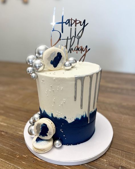 Drip cake with macarons Royal Blue And Silver Birthday Cake, Navy Blue And Silver Cake, Silver And Blue Birthday Cake, Navy And Silver Birthday Cake, Blue Black And Silver Birthday Cake, Blue And Silver Birthday Cake, Blue And Silver Cake For Men, Silver And Blue Cake, Royal Blue Birthday Cake