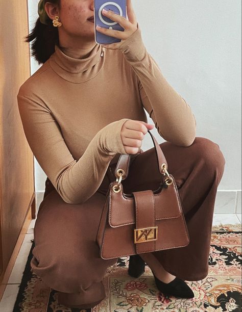 Pairing brown items together for a monochrome look has been a real vibe at the moment✨ Brown Items, Brown Aesthetic, Outfit Inspirations, In This Moment