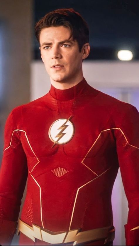 the flash #DC #theflash Wally West Wallpaper, Dceu Flash, The Flash Cw, Flash Superhero, Barry And Iris, Dc Flash, Flash Costume, Flash Funny, Funny Tom