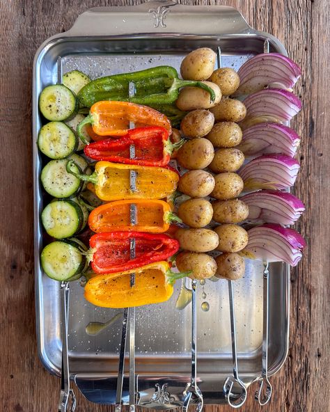 Grilled Veggie Skewers - Zimmy's Nook Veggie Skewers Grill, Grilling Veggies, Grilled Vegetable Skewers, Veggie Kebabs, Vegetable Kebabs, Vegetable Skewers, Veggie Skewers, Mini Potatoes, Bbq Skewers