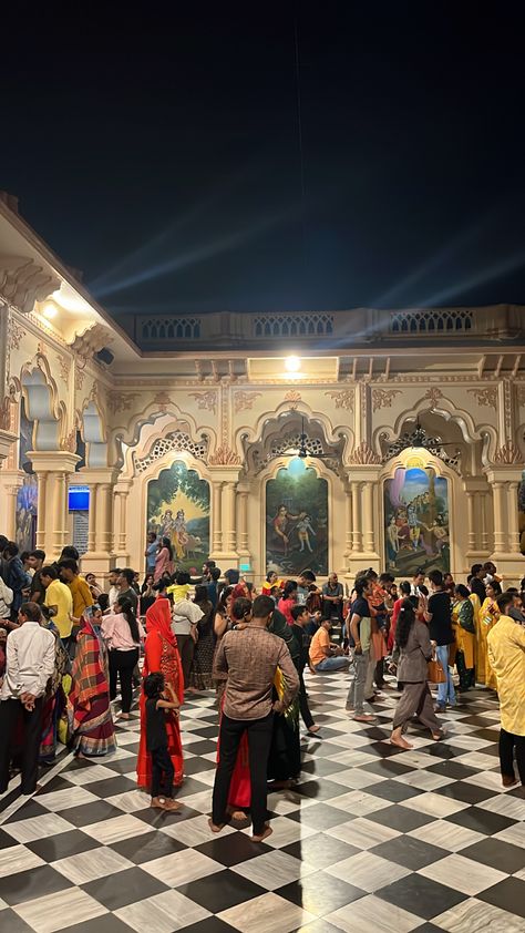 ISKCON, Vrindavan Isckon Snap, Iskon Temple Snap, Iskon Temple Vrindavan, Vrindavan Images, Vrindavan Dham Images, Satya Sanatan, 2x2 Picture, 2x2 Picture Id, Prem Mandir