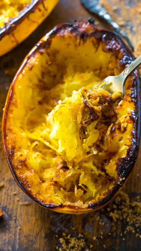 Sweet Brown Sugar Spaghetti Squash is baked to perfection and served topped with a buttery mixture of brown sugar, cinnamon and nutmeg. Baked Spaghetti Squash Recipes, Best Spaghetti, Baked Spaghetti Squash, Savory Meals, Spaghetti Squash Recipes, Baked Spaghetti, Squash Recipes, Spaghetti Squash, Pumpkin Recipes