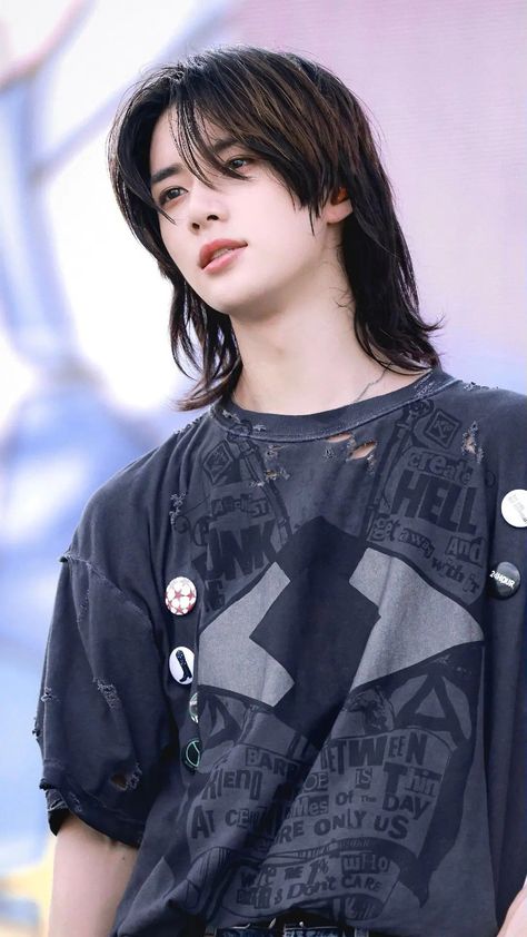 Korean Hairstyles, Kpop Hair, Asian Man, Txt Beomgyu, Skz In Cute, Hairstyles Ideas, Korean Hairstyle, Kpop Guys, Hair Extension