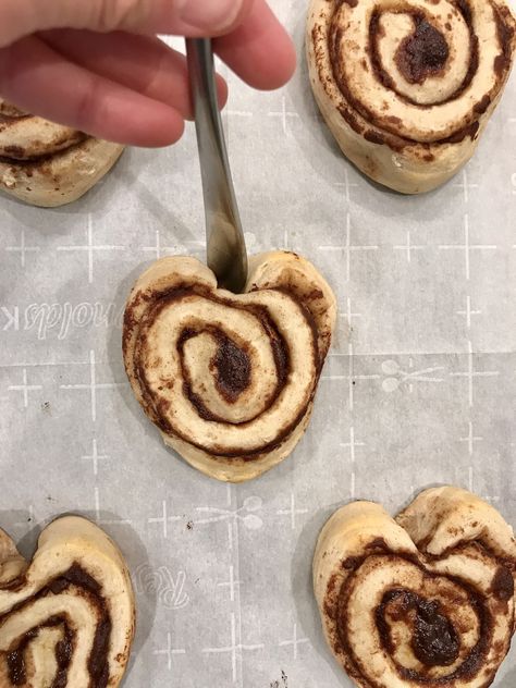 Heart Shaped Cinnamon Rolls Heart Shaped Cinnamon Rolls How To Make, Heart Shaped Breakfast Food, Cinnamon Roll Valentine, Heart Cinnamon Rolls Pillsbury, Heart Shaped Cinnamon Rolls Pillsbury, Cinnamon Roll Hearts, Cinnamon Rolls Decoration, Valentines Day Cinnamon Rolls, Valentine Cinnamon Rolls