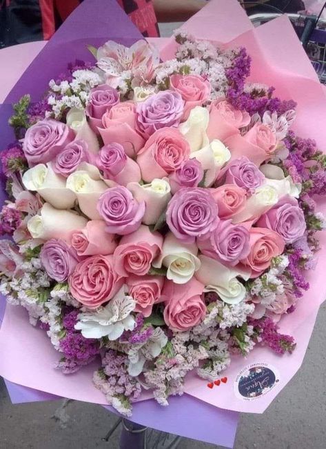 Lovely Roses | For you with love 💋 Bouquet Of Flowers Gift Birthdays, Mother’s Day Flowers, Roses Bouquet Gift, Pink Flower Bouquet, Birthday Flowers Bouquet, Luxury Flower Bouquets, Boquette Flowers, Flower Gift Ideas, Flowers Bouquet Gift