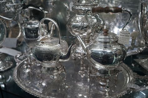 A beautiful kettle and stand in the early 18th century style (c.1720). The kettle is of plain "bullet" form and sits upon a stand with panelled legs. Silver Tea Service, Silver Plated Tea Set, Silver Tea Set, Coffee Pots, Silver Tea, Tea Service, Tea Pot Set, Pot Sets, Ranch House