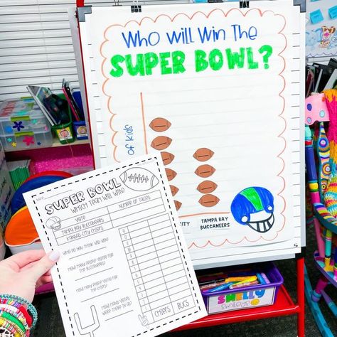 Madison Rowe on Instagram: "Only 10 days until Super Bowl Sunday! 🏈🏈🏈 This pic of this fun graphing FREEBIE was taken a few years ago, but it’s been updated on TPT for this year’s Super Bowl with the Chiefs and the Eagles! Grab this freebie at the link in my bio and get ready to graph your predictions with your littles next week! 🤩🏈🏆 #superbowl #firstgrademath #kindergartenmath #iteachfirst #anchorcharts #tptfreebie" Super Bowl Math Activities, Super Bowl Kids, Super Bowl Activities, Class Goals, Predicting Activities, February Classroom, Super Bowl Football, Next Friday, The Chiefs