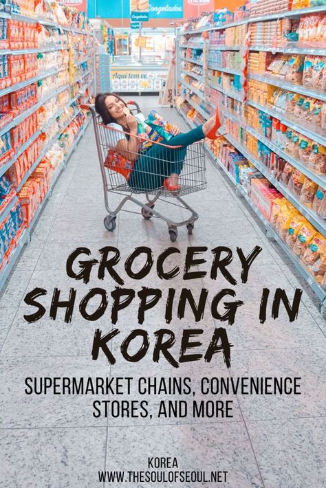 Convenience Store Seoul, Shopping In South Korea, Shopping In Korea, Seoul Shopping, Korean Supermarket, Shopping In Seoul, Girls Traveling, Traveling Asia, Korea Shopping