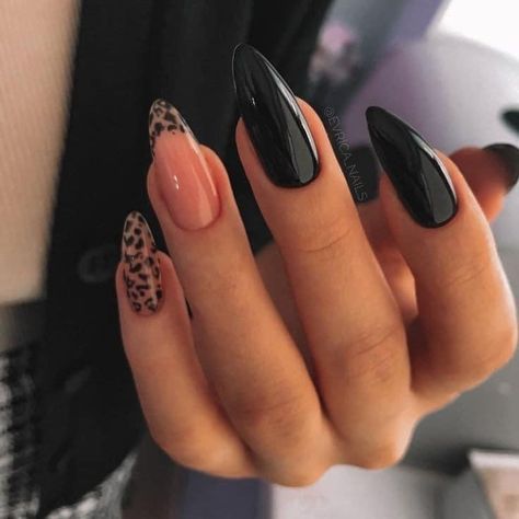 Black Leopard Print Nails, Wallpaper Fall, Hello Nails, Sassy Nails, Minimal Nails, Print Nails, Simple Acrylic Nails, Fall Acrylic Nails, Autumn Nails