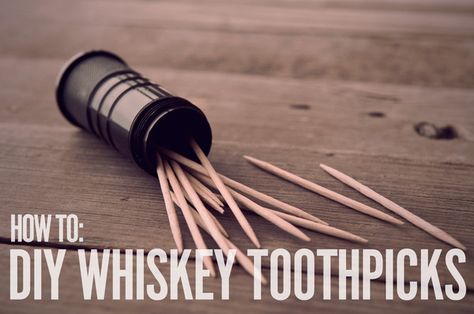 Make Your Own Whiskey Flavored Toothpicks Make Your Own Whiskey, Diy Crafts For Men, Crafts For Men, Diy Whiskey, Man Projects, 15 Diy, How To Make Diy, Toothpick, Homemade Gifts