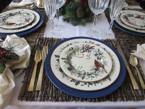 The Welcomed Guest: Lenox Winter Greetings Tablescape Winter Greetings Lenox Table Setting, Lenox Winter Greetings Tablescape, Lenox Winter Greetings, Holiday Dining Table, Winter Greetings, Gold Napkin Rings, Lenox Christmas, Gold Napkins, She Did It