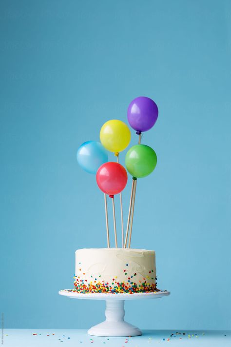 Colorful Birthday Cake, Chocolate Hazelnut Cake, Cake Wallpaper, Golf Cake, Hazelnut Cake, Colorful Balloons, Gateaux Cake, Birthday Cakes For Men, Balloon Cake