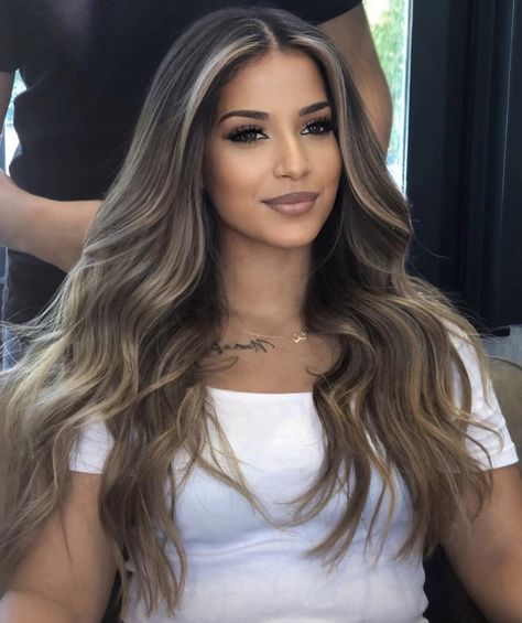 Hair Color Ideas With Highlights, Ash Blonde Hair Balayage, Hair With Blonde Highlights, Brown Hair Color Ideas, Makeup 2018, Black Hair Balayage, Hair Color Underneath, Brown Hair Looks, Brown Hair Inspo