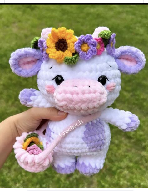 Crocheted Cow, Crocheted Cow Pattern, Hello Kitty Crochet, Amigurumi Cow, Easy Crochet Animals, Crochet Cow, Crochet Design Pattern, Kawaii Crochet, Crochet Amigurumi Free