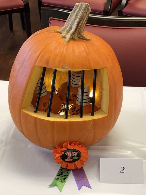 My prize winning pumpkin from our work contest today. Funny Pumpkin Carvings, Cute Pumpkin Carving, Pumkin Carving, Pumpkin Carving Contest, Halloween Pumpkin Carving Stencils, Pumpkin Decorating Contest, Creative Pumpkin Carving, Amazing Pumpkin Carving, Easy Pumpkin Carving