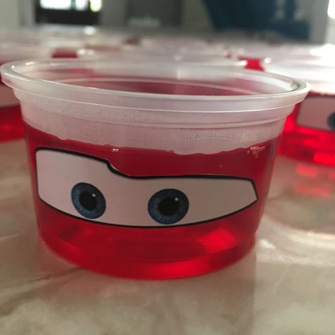 Disney Cars Dessert Ideas, Lightning Mcqueen Birthday Party Centerpieces, Cars Theme Candy Table, Disney Cars Birthday Cupcakes, Cars Themed Desserts, Disney Cars Bday Party Ideas, Cars Birthday Party Treats, Disney Cars Birthday Centerpieces, Mcqueen Birthday Party Decoration Diy