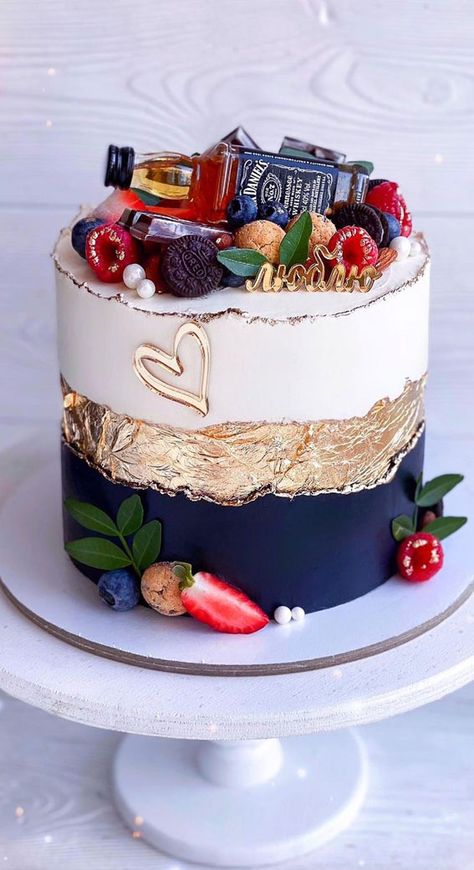 Pretty Cake Ideas, White Birthday Cakes, Birthday Cake For Husband, Cake For Husband, Gold Birthday Cake, Pretty Cake, Cupcake Cake Designs, Cute Cake, Birthday Cakes For Men