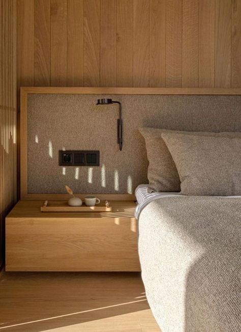 Norm Architects Bedroom, Japanese Nightstand, Wooden Cladding, Traditional Japanese Architecture, Built In Bed, Resort Living, Japandi Design, Headboard Design, Norm Architects