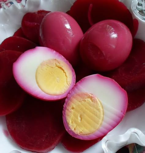 Amish Pickled Red Beet Eggs. Pickled Red Beet Eggs Recipe, Red Beet Eggs Recipe, Red Beet Eggs, Pickled Beets And Eggs, Beet Eggs, Appalachian Kitchen, Pickled Eggs Recipe, Fresh Beets, Pickled Eggs