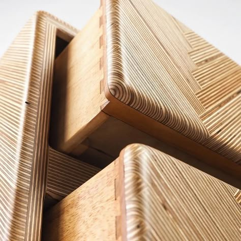 Pattern Plywood, Patterned Plywood, Wooden Box Designs, Plywood Design, Plywood Projects, Wood Table Design, Joinery Details, Beautiful Wooden Boxes, Wood Interior Design